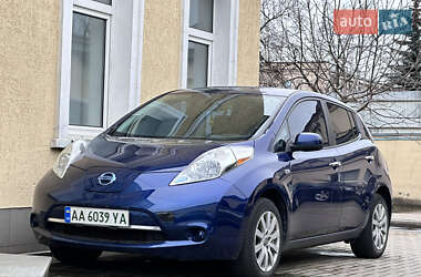 Хетчбек Nissan Leaf 2017 в Києві