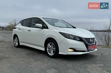 Хэтчбек Nissan Leaf 2020 в Днепре