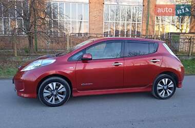 Хэтчбек Nissan Leaf 2014 в Черновцах