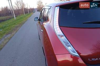 Хэтчбек Nissan Leaf 2014 в Черновцах