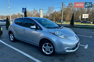 Хэтчбек Nissan Leaf 2012 в Львове