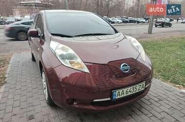 Хэтчбек Nissan Leaf 2017 в Киеве