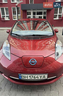 Хэтчбек Nissan Leaf 2012 в Виннице