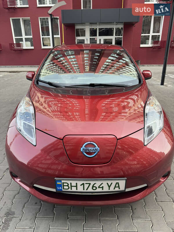 Nissan Leaf 2012