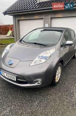 Хэтчбек Nissan Leaf 2013 в Звенигородке