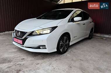 Хэтчбек Nissan Leaf 2019 в Черкассах