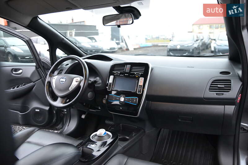 Хетчбек Nissan Leaf 2015 в Луцьку фото 22 Хетчбек Nissan Leaf 2015 в Луцьку