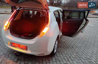 Хэтчбек Nissan Leaf 2014 в Львове