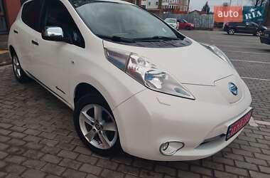 Хэтчбек Nissan Leaf 2014 в Львове