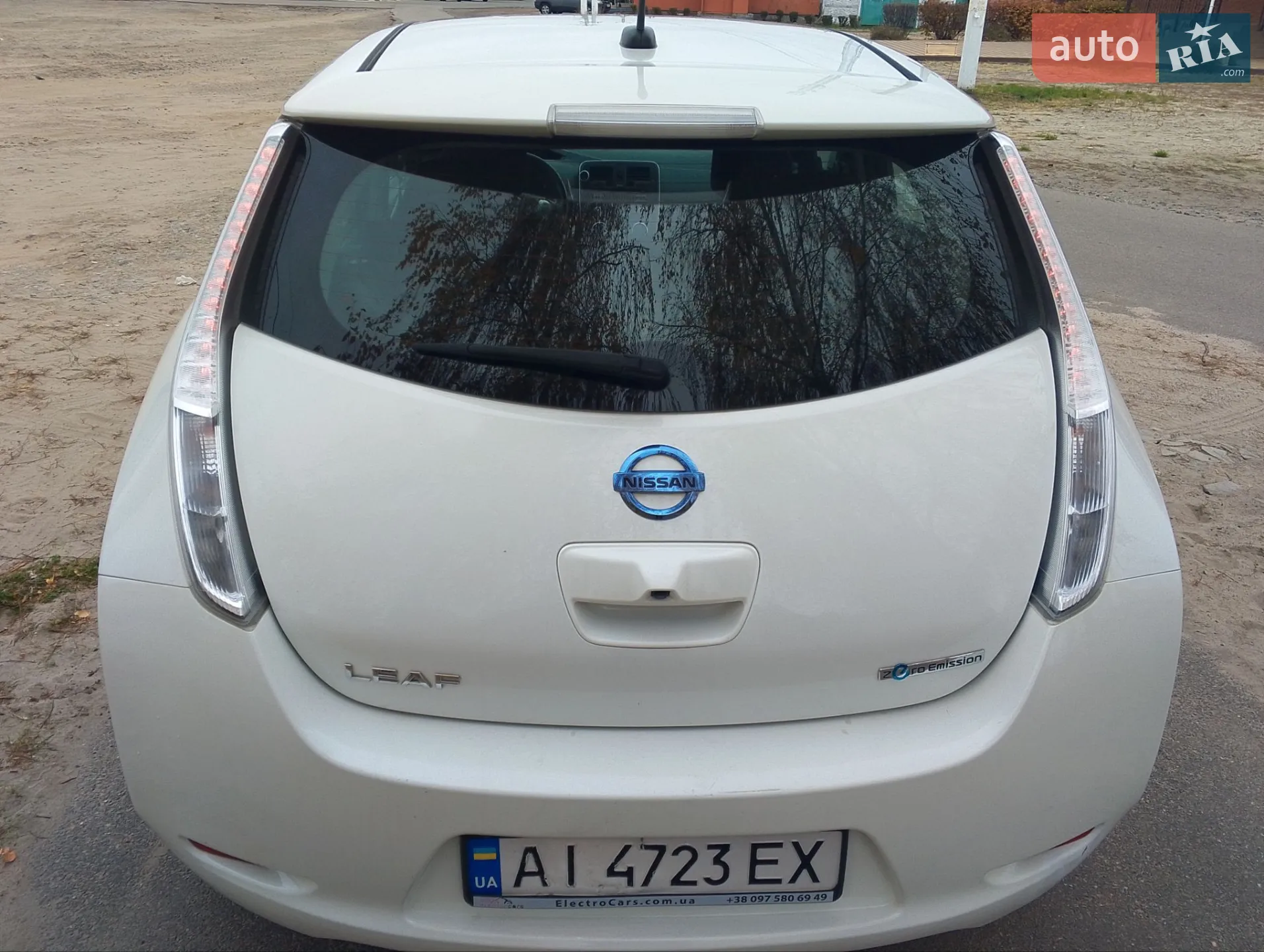 2013 Nissan Leaf - мініатюра 9