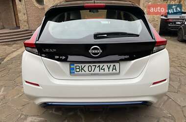 Хетчбек Nissan Leaf 2021 в Рівному