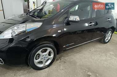 Хетчбек Nissan Leaf 2013 в Рівному