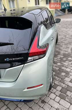 Хэтчбек Nissan Leaf 2018 в Тернополе