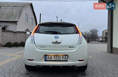 Хетчбек Nissan Leaf 2011 в Тульчині