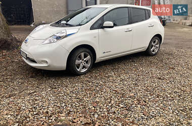 Хетчбек Nissan Leaf 2014 в Коломиї