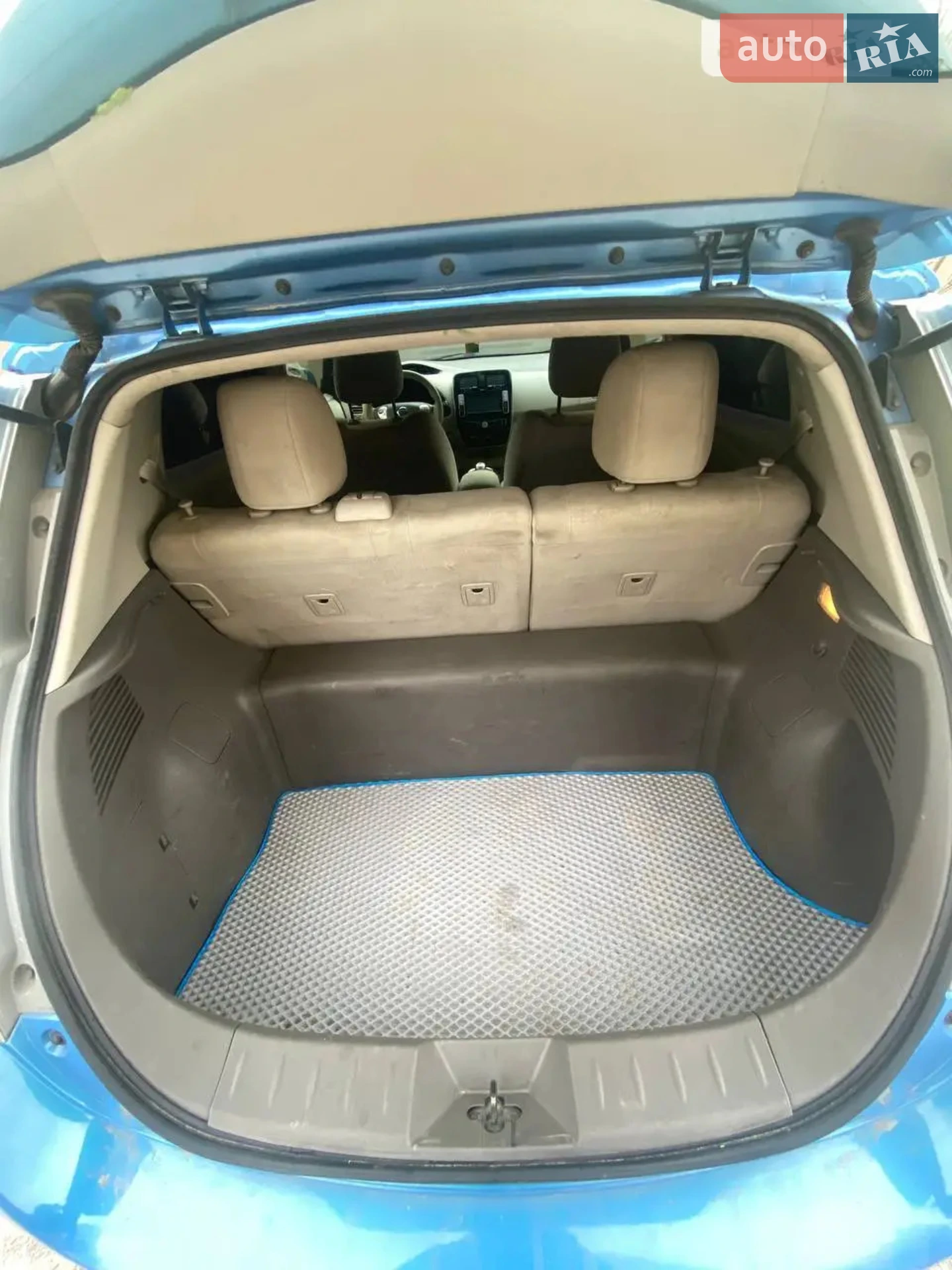 2011 Nissan Leaf - мініатюра 14