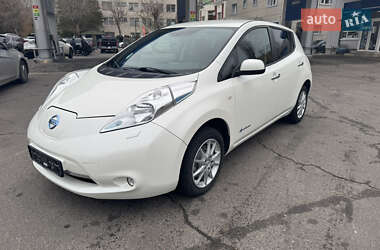 Хетчбек Nissan Leaf 2015 в Одесі