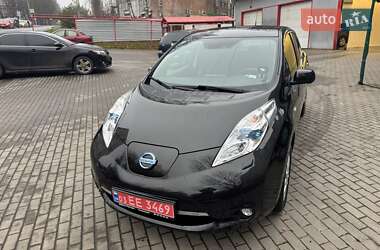 Хэтчбек Nissan Leaf 2017 в Хмельницком