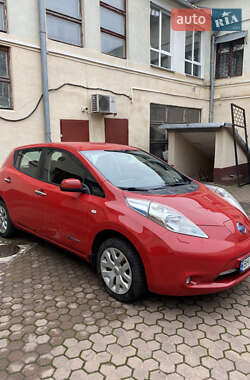 Хетчбек Nissan Leaf 2015 в Одесі