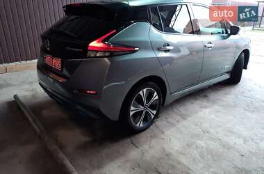 Хетчбек Nissan Leaf 2019 в Черкасах