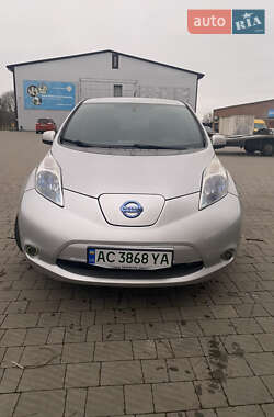 Хетчбек Nissan Leaf 2013 в Володимирі