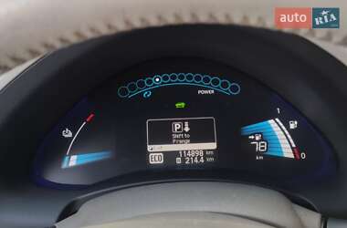 Хетчбек Nissan Leaf 2012 в Івано-Франківську