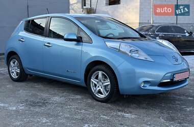 Хэтчбек Nissan Leaf 2016 в Ровно