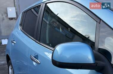 Хэтчбек Nissan Leaf 2016 в Ровно