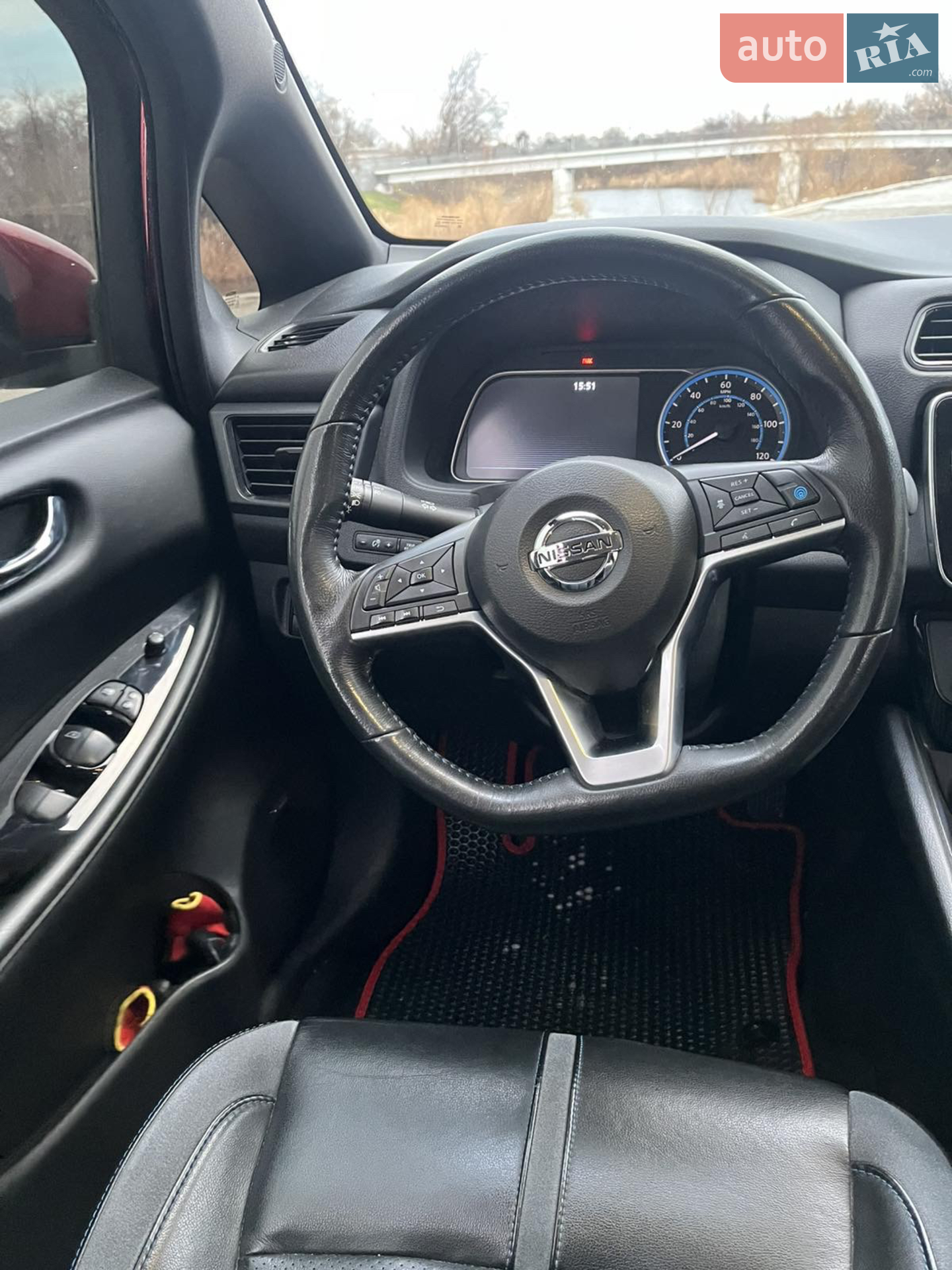 2017 Nissan Leaf - мініатюра 28