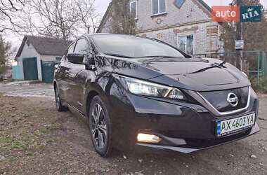 Хетчбек Nissan Leaf 2018 в Харкові