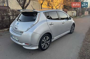 Хэтчбек Nissan Leaf 2015 в Одессе фото 6 Хэтчбек Nissan Leaf 2015 в Одессе