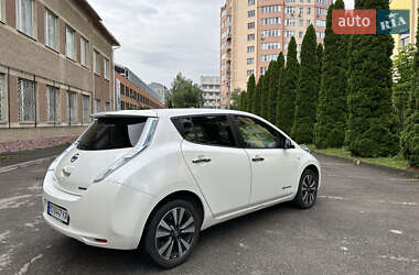 Хетчбек Nissan Leaf 2014 в Івано-Франківську