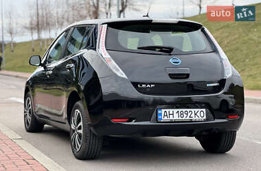 Хетчбек Nissan Leaf 2013 в Києві