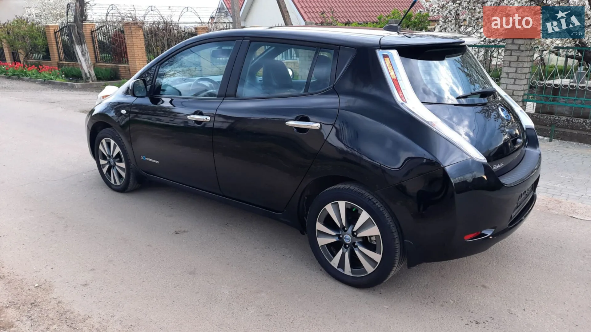 2013 Nissan Leaf - мініатюра 2
