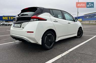 Хэтчбек Nissan Leaf 2022 в Виннице