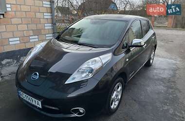 Хетчбек Nissan Leaf 2013 в Володимирі