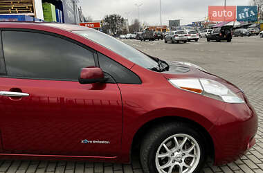 Хетчбек Nissan Leaf 2013 в Ковелі