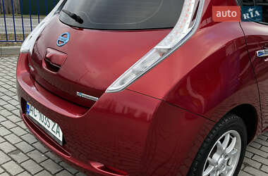 Хетчбек Nissan Leaf 2013 в Ковелі