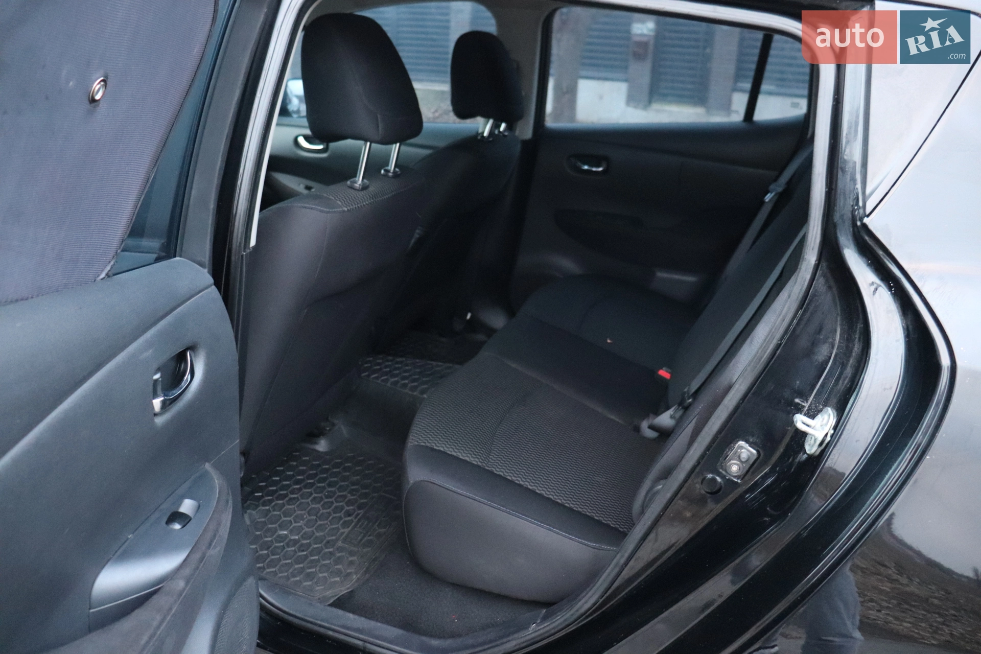 2013 Nissan Leaf - мініатюра 10