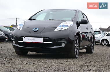 Хэтчбек Nissan Leaf 2015 в 
