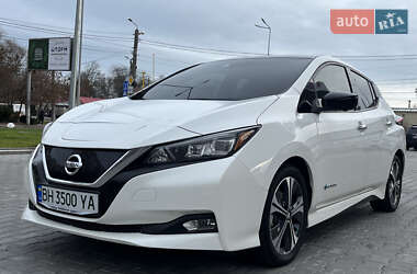 Хетчбек Nissan Leaf 2018 в Одесі