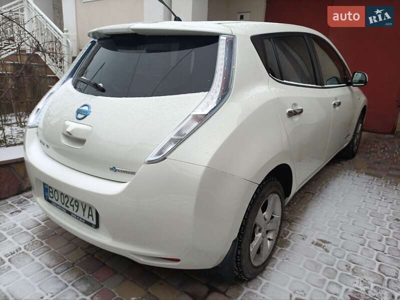 Хэтчбек Nissan Leaf 2012 в Тернополе фото 9 Хэтчбек Nissan Leaf 2012 в Тернополе