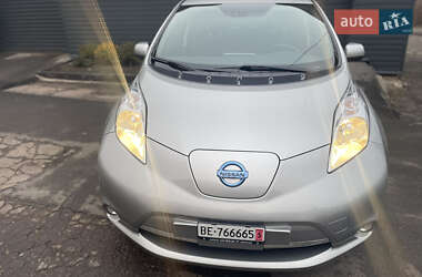 Хетчбек Nissan Leaf 2014 в Чернігові