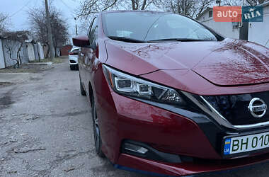 Хетчбек Nissan Leaf 2019 в Одесі