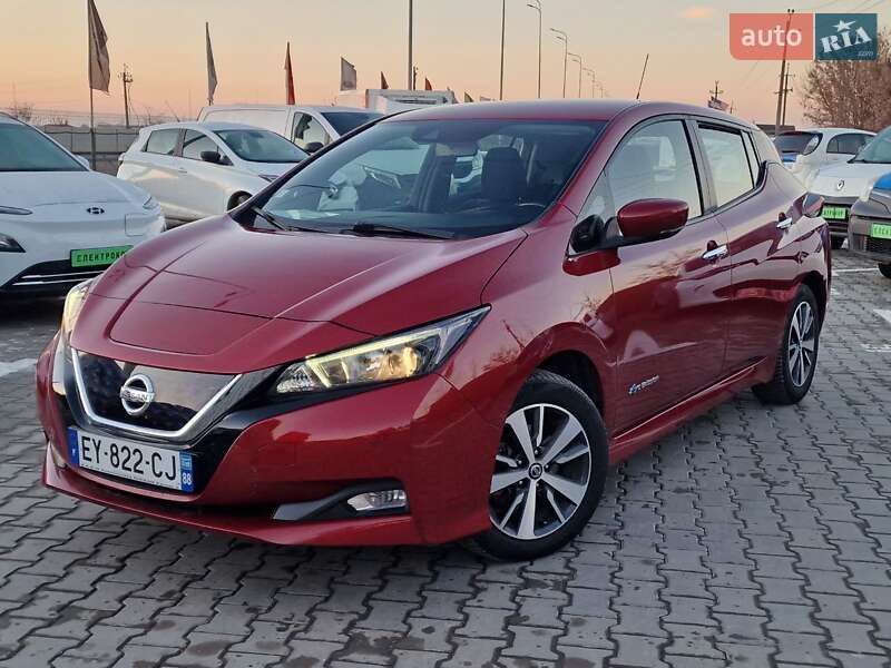 Хэтчбек Nissan Leaf 2018 в Виннице