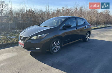 Хетчбек Nissan Leaf 2018 в Вінниці