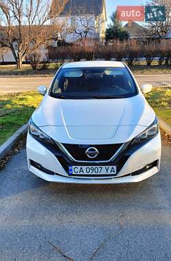 Хетчбек Nissan Leaf 2019 в Черкасах