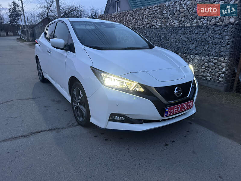 Хетчбек Nissan Leaf 2020 в Рівному