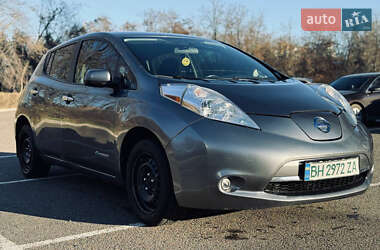 Хетчбек Nissan Leaf 2015 в Одесі