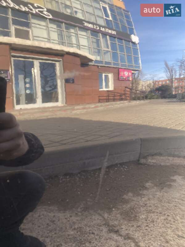 Хэтчбек Nissan Leaf 2014 в Киеве